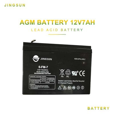 鉛蓄電池の充電状態を測定する際に、比重計はどの程度正確なのでしょうか？